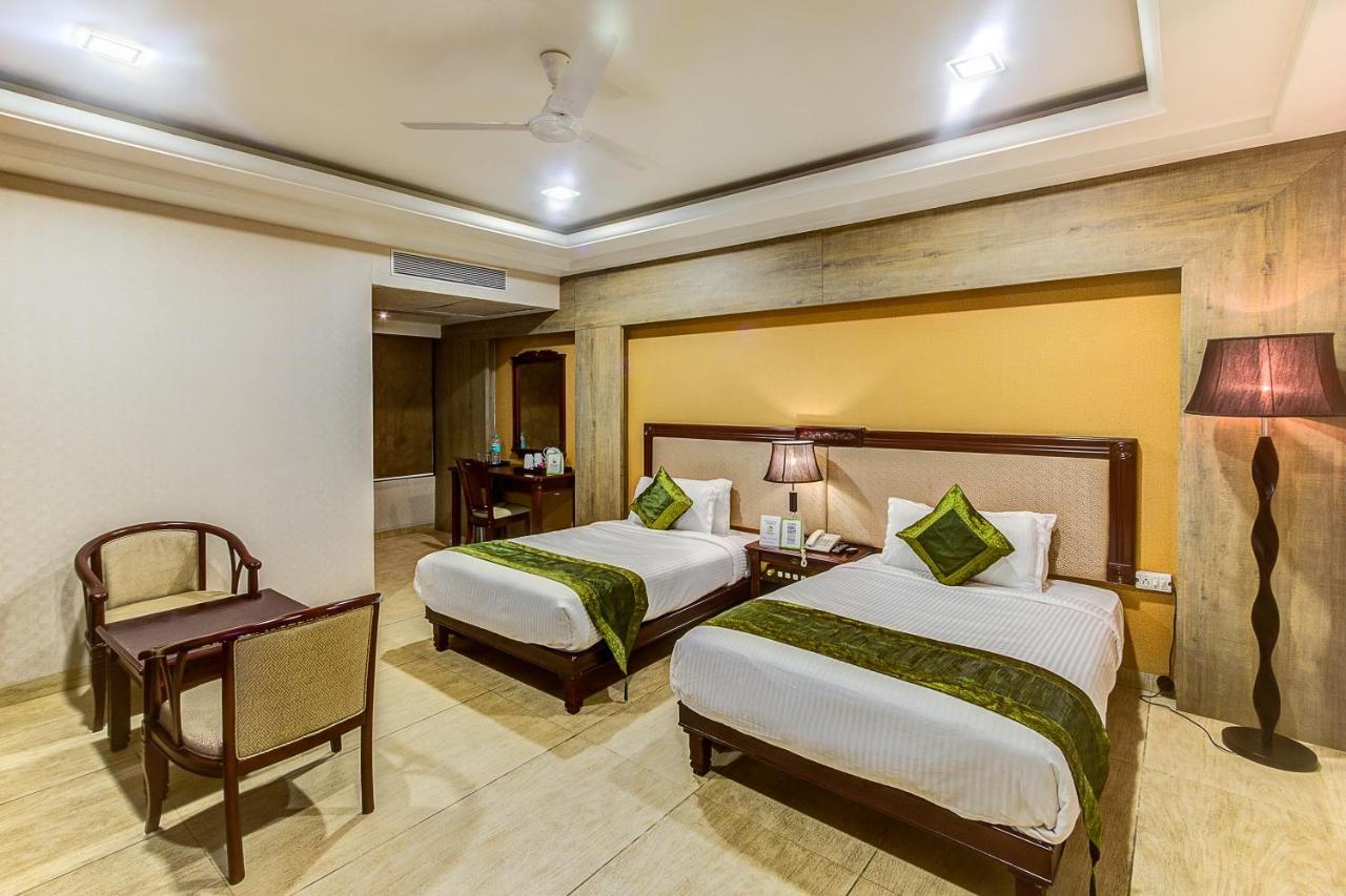 Treebo Shivani Indore Exterior foto