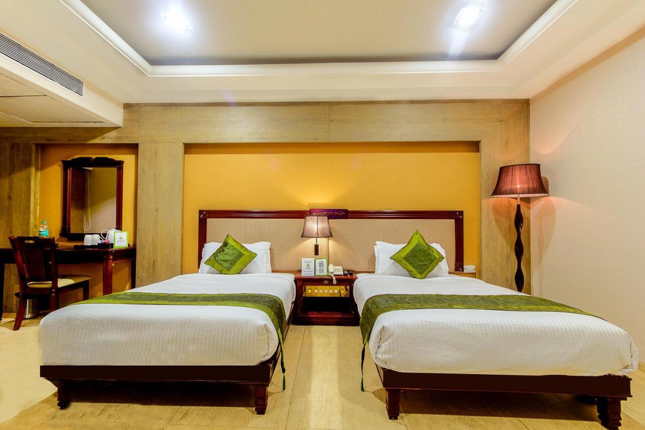 Treebo Shivani Indore Exterior foto